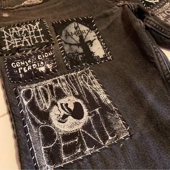 NYC Street Punk shorts with rad vintage patches - Picture 2 of 7